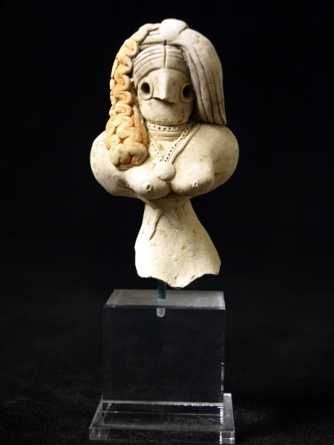 インダス文明 女性土偶 メヘルガル