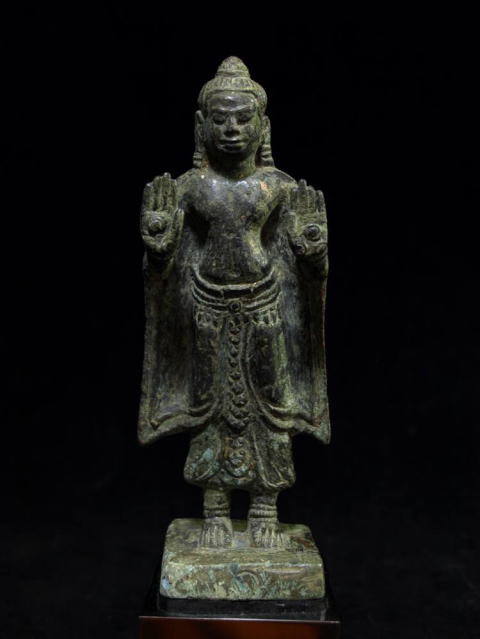 クメール美術 仏陀立像 バイヨン様式